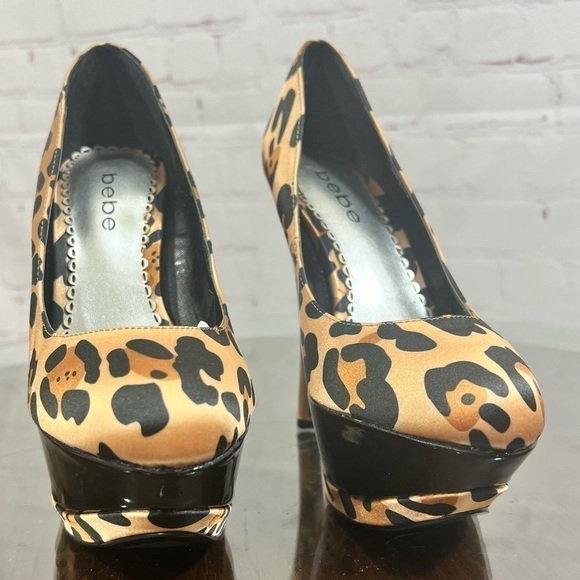 BEBE super hot & sexy sky high heels platform pump Patent & Leopard print 6 EUC - Picture 14 of 16